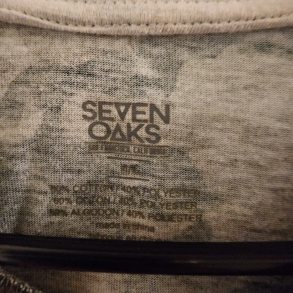 EUC seven oaks soft camo top sz14/16 boys